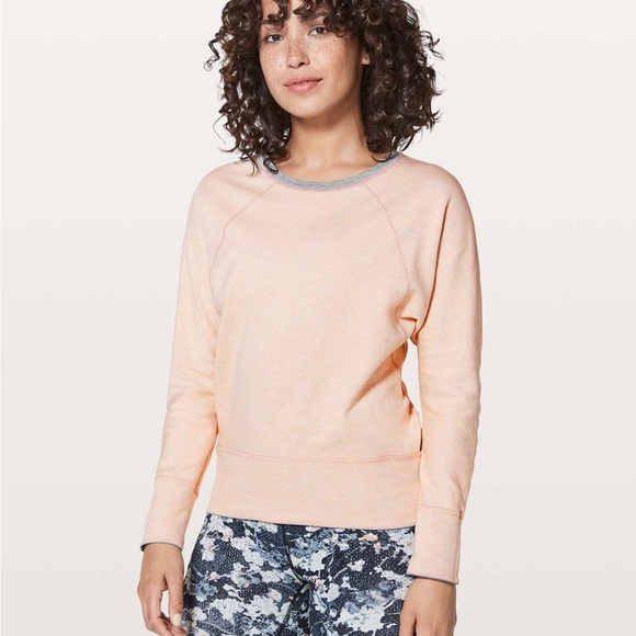 Lululemon reversible pullover crew neck - Picture 2 of 10